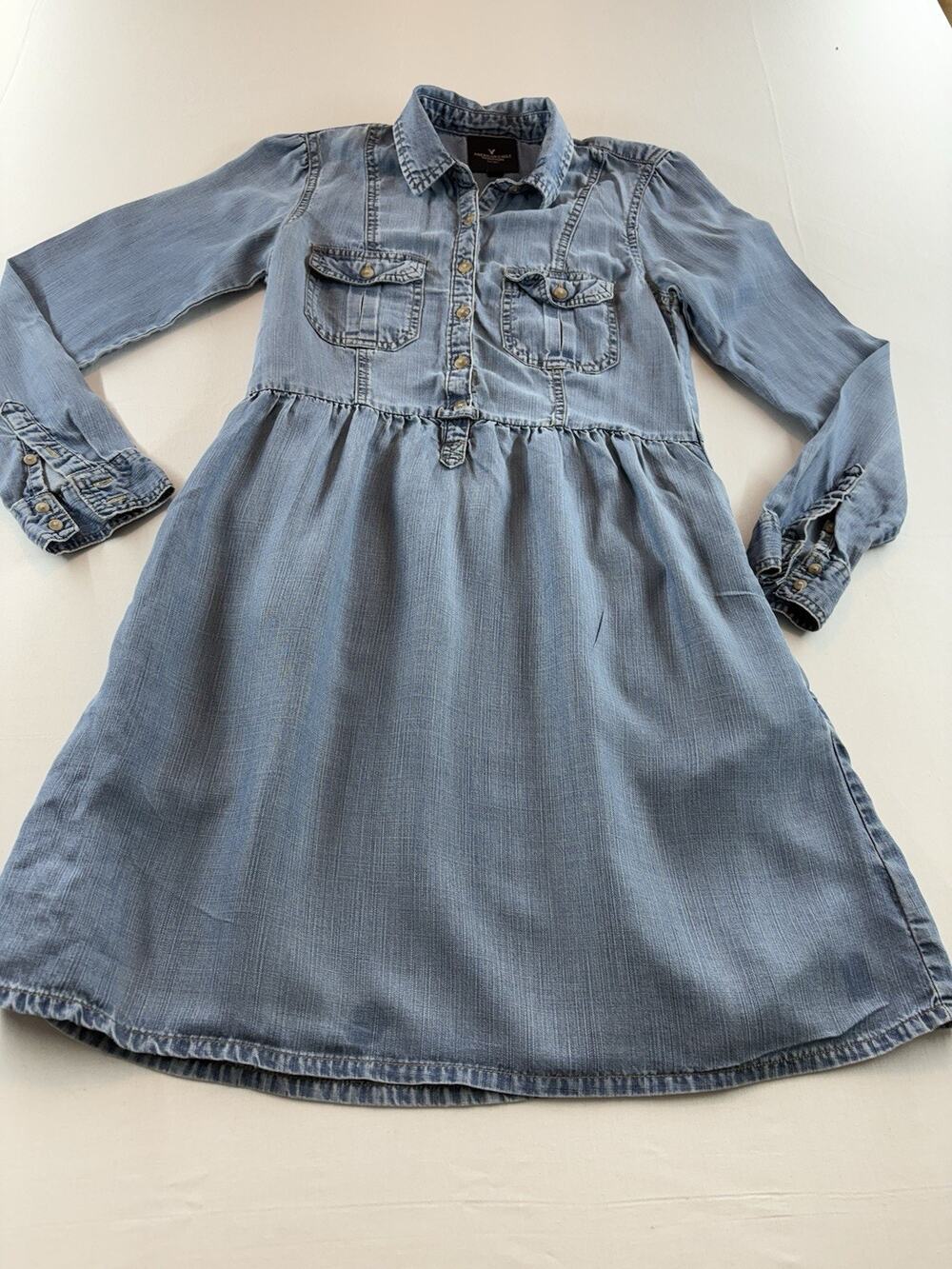 American Eagle Fit Flare Blue Chambray Denim Dress Long Sleeve Button Up Size XS